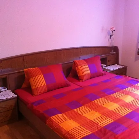 Haus Heller שרונס