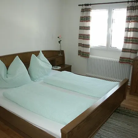 شقة Haus Heller